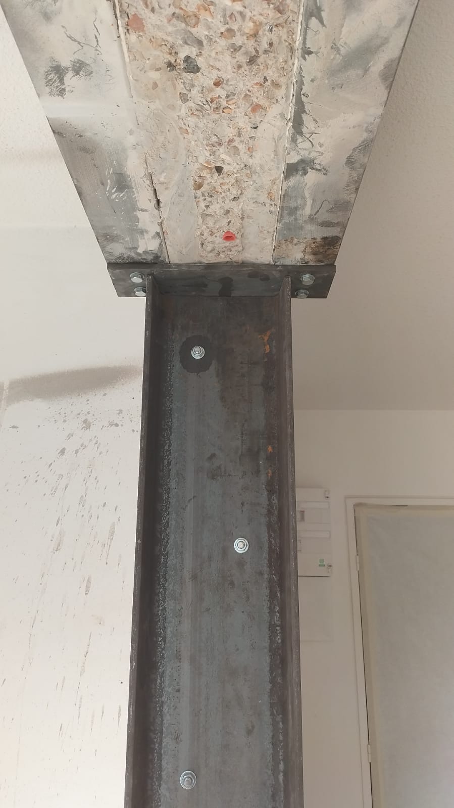 06f10cb9-e8fe-42a4-ab3d-a39f565cbf80