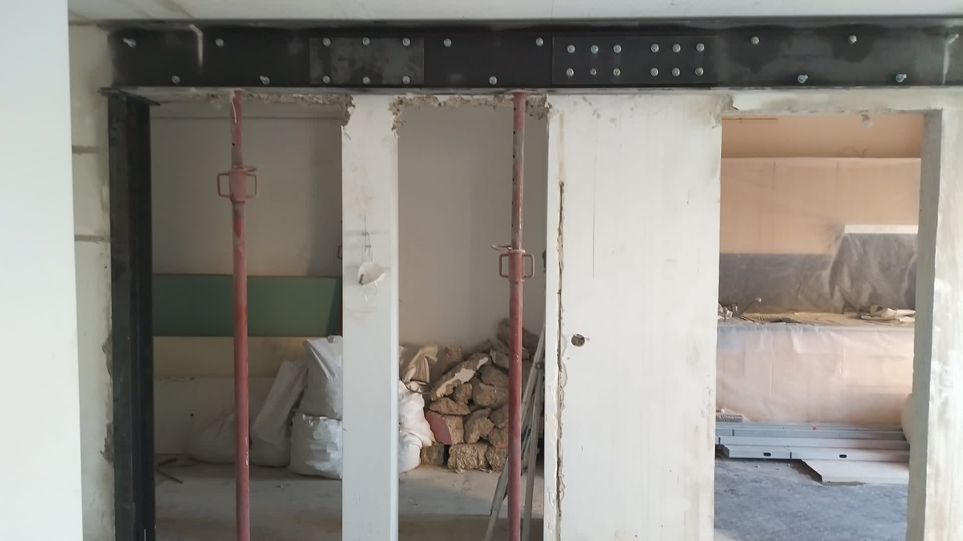 69bfb4db-ba0f-4c4e-a93e-4878dcdf6dde