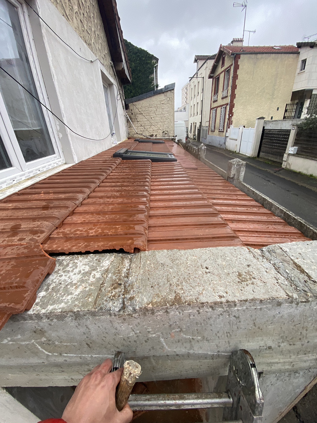 Couverture avec tuile PV13